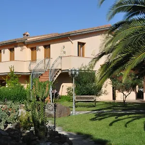 Agriturismo S'aranada Bauernhof Marrùbiu